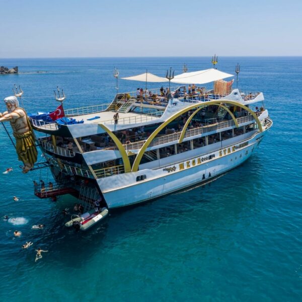 Mega Star Bootsfahrt von Antalya