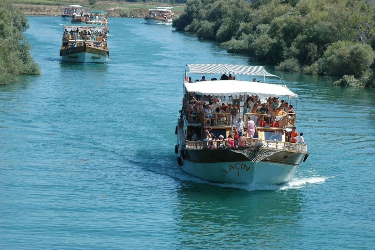 Bootsfahrten in Antalya